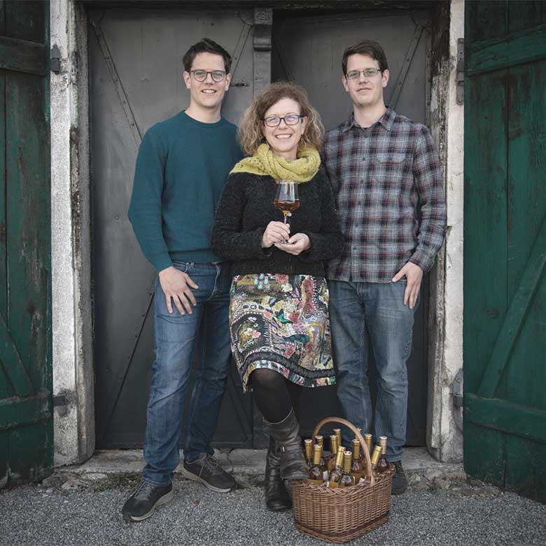 family-vineyard-heidi-schroek-autrian-wines